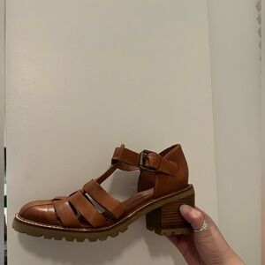 Seychelles Tan Strappy Block Heel Sandals